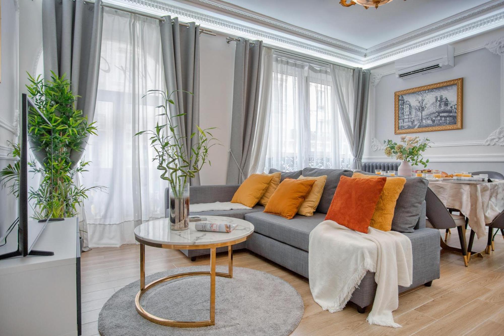 Appartamento Charmant 150m2 5ch Romantic - Centre - Clim Parigi